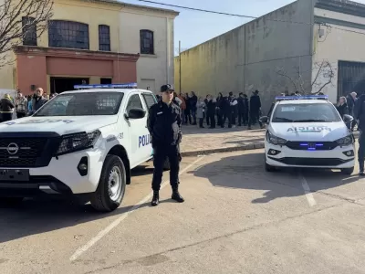 La provincia entregó nuevos patrulleros para fortalecer la seguridad