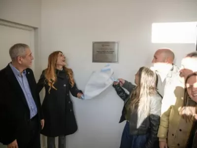 Ferraresi inaugur&oacute; el nuevo edificio del Consejo Escolar