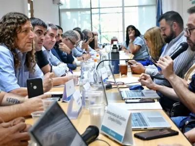 El Gobierno bonaerense garantiz&oacute; el aguinaldo, pero no present&oacute; una oferta salarial para junio