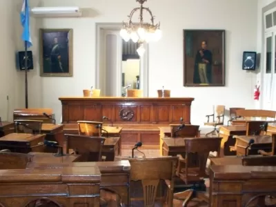 Se presentaron cinco  alianzas electorales para competir en la  legislativas del 7 de septiembre