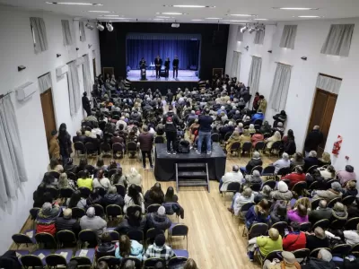 Se reinauguró el Cine-Teatro de la Sociedad Española