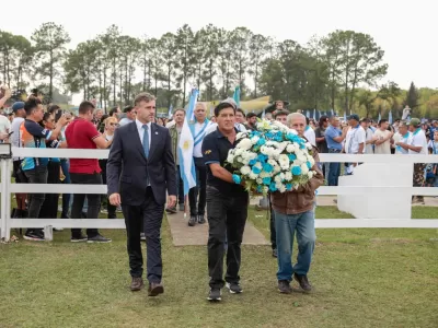 Ach&aacute;val encabez&oacute; el acto por Malvinas en el Cenotafio y reafirm&oacute; el reclamo de soberan&iacute;a