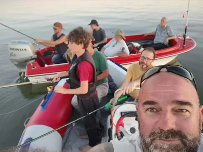 Intensifican la b&uacute;squeda de los cinco tripulantes desaparecidos en el R&iacute;o de la Plata
