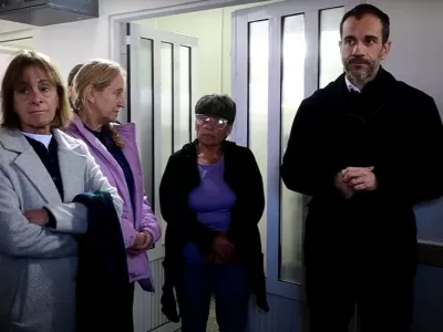 Avanzan las mejoras en los centros de salud: Petrecca recorrió las obras en el CAPS 4
